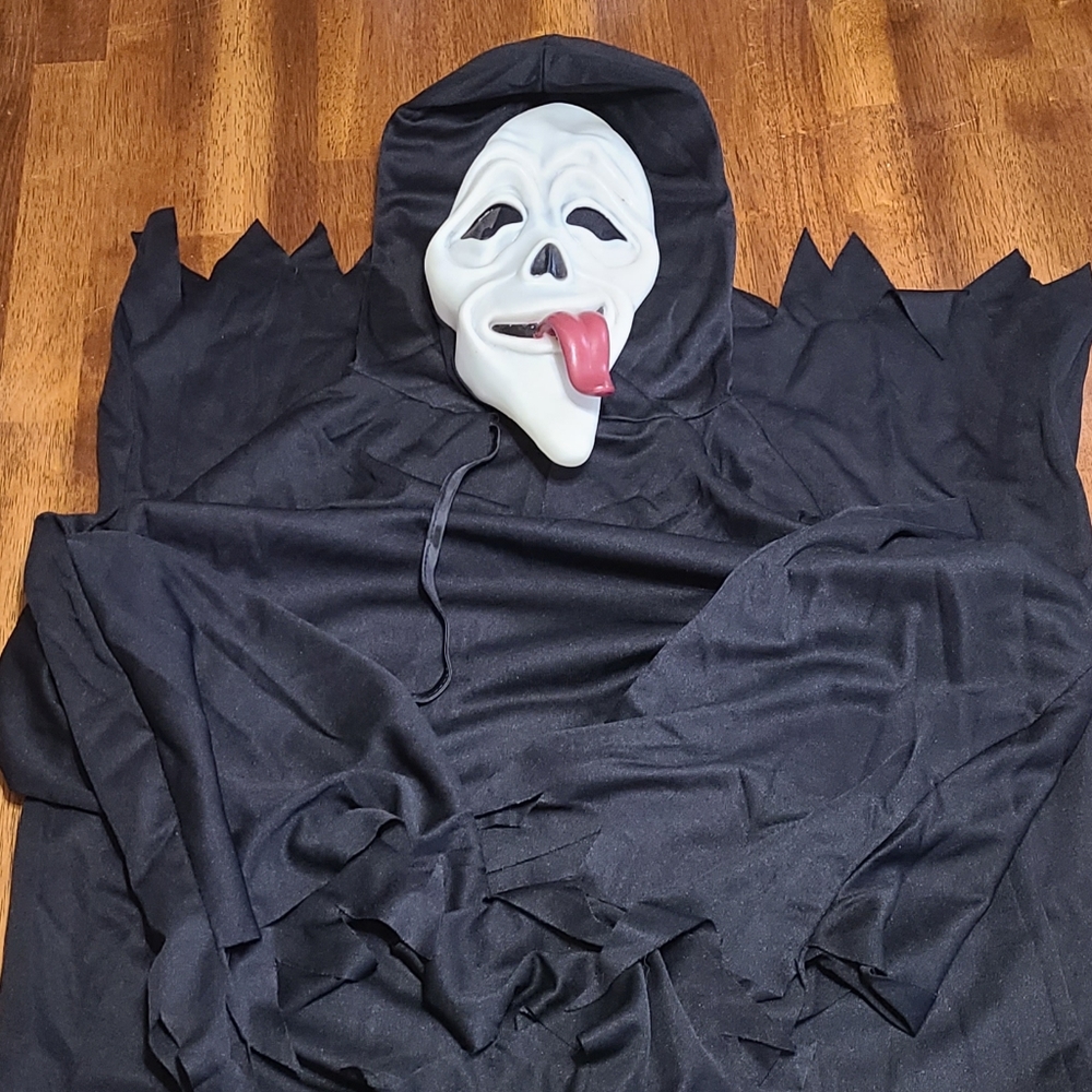 Scary movie vintage 2000 whassup ghost face costume